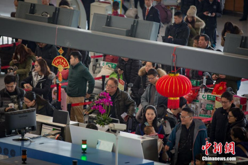 YψD125գÿϾڇHCkǙCm(x)<a target='_blank' href='http://www.chinanews.com/' _fcksavedurl='http://www.chinanews.com/'><p class=