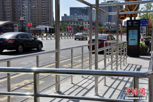 YψDڱֵ؅^(q)εO(sh)վ<a target='_blank'  _fcksavedurl='http://www.chinanews.com/'></table><p  align=